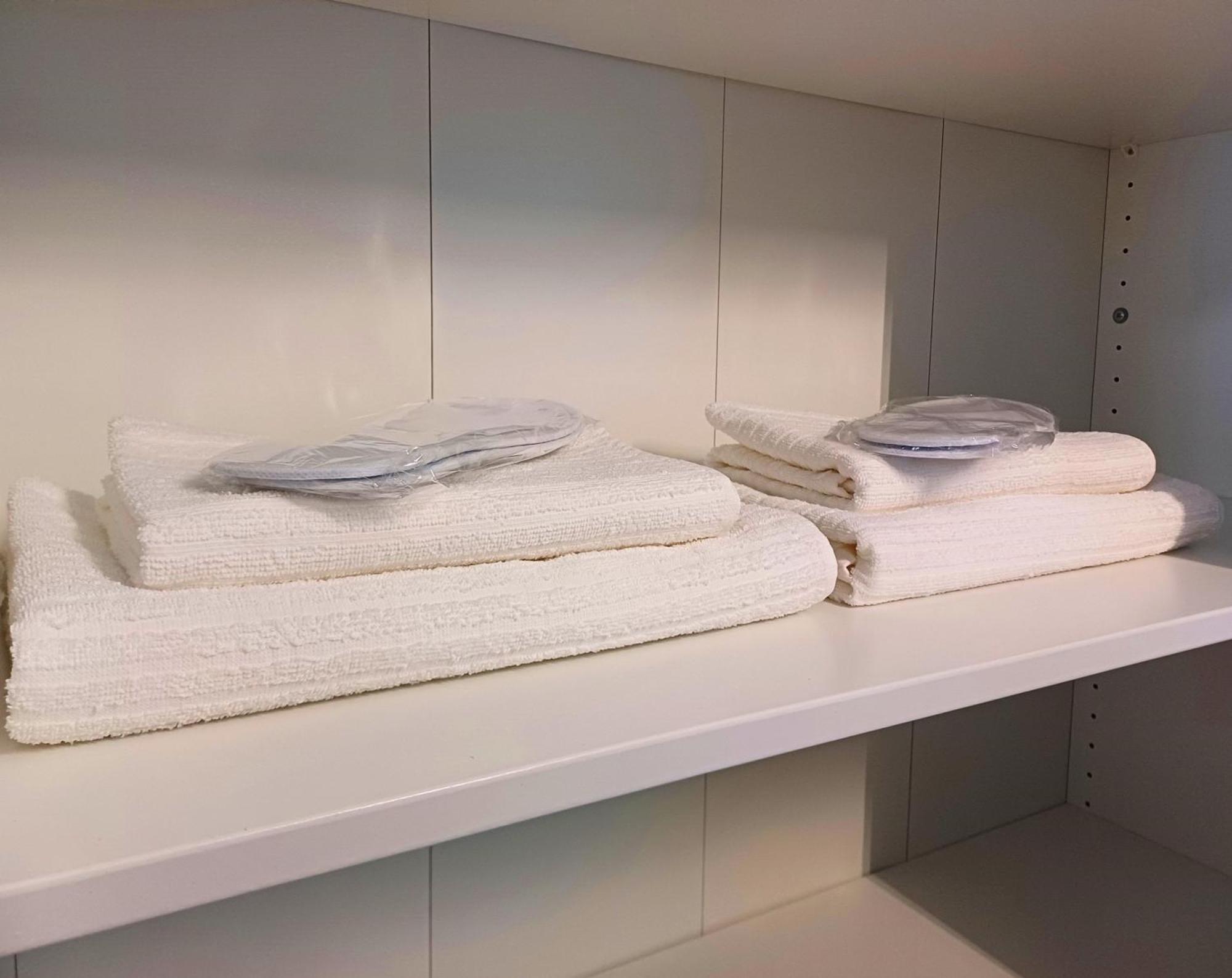 Apartamento Agoll Victoria - Self Checkin Resita Exterior foto